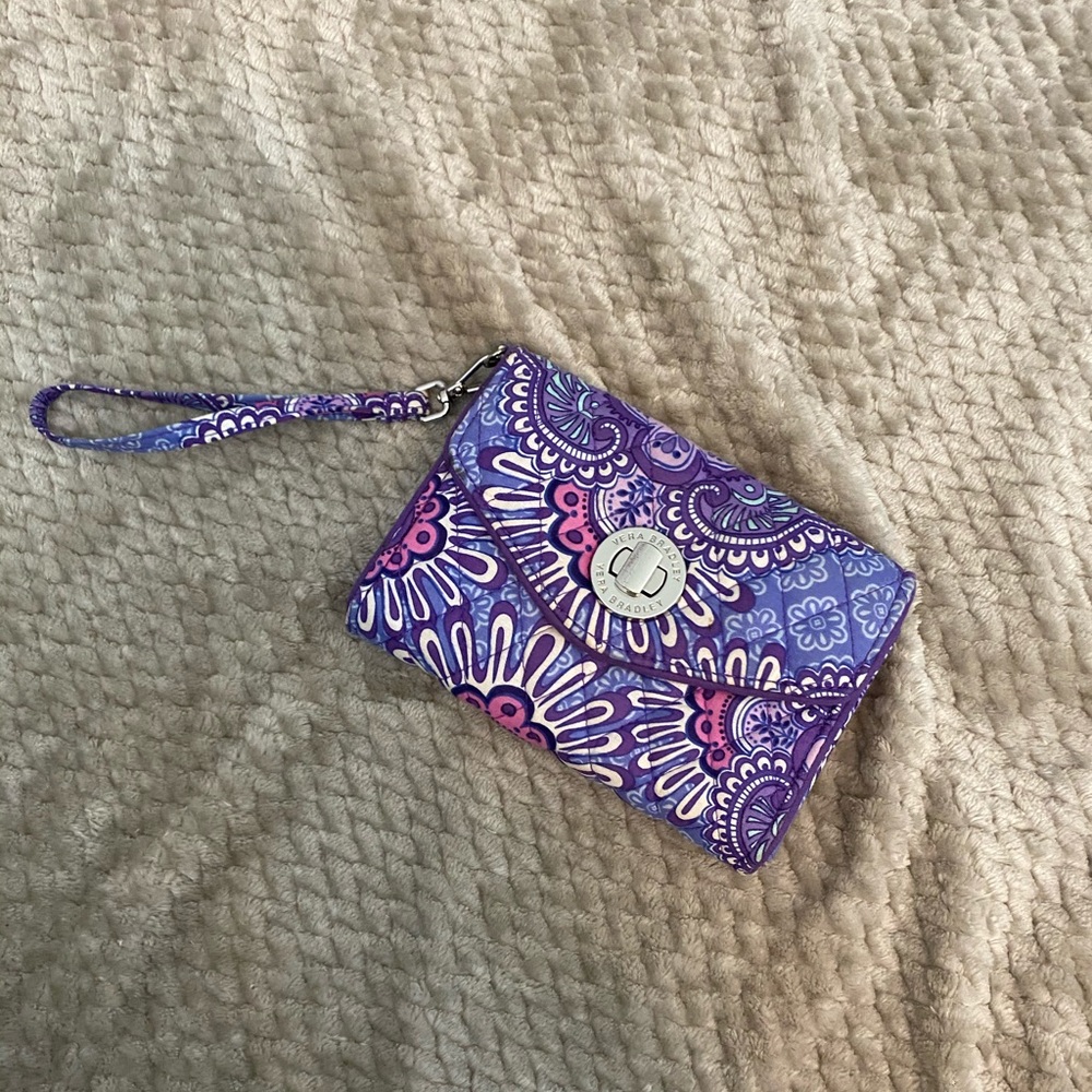 Vera Bradley clutch